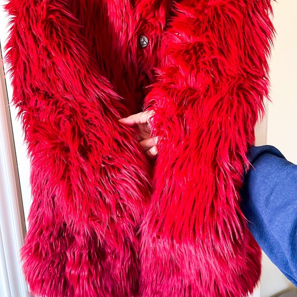 SpiritHoods Red Velvet Wolf Faux Fur Hooded Coat Vegan Small EUC - Picture 5 of 12